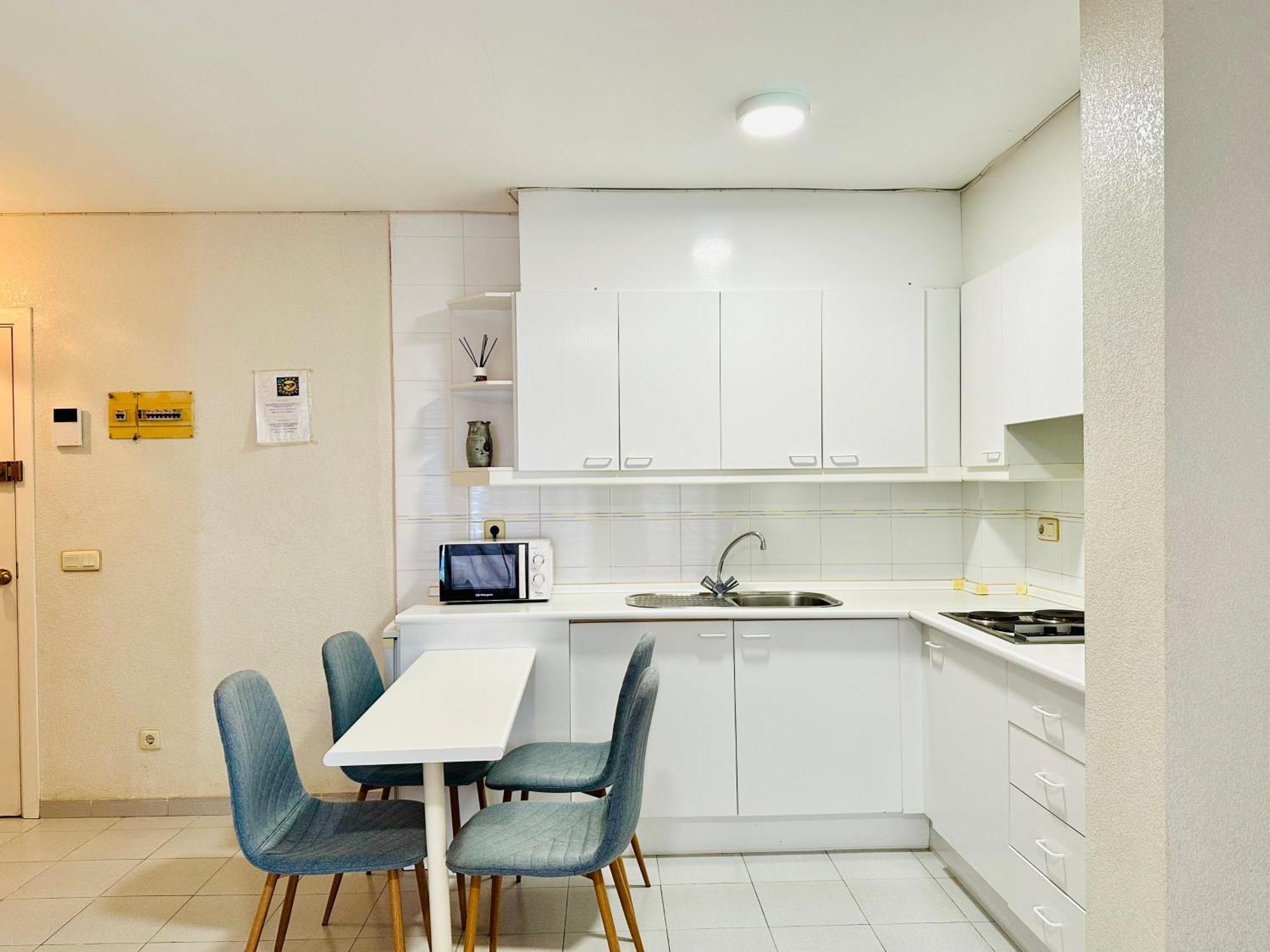Roc Mar 3 3B - Apartamento Cerca Del Centro Y De La Playa - Terraza Con Vistas Al Mar Y Al Puerto Росес Екстериор снимка