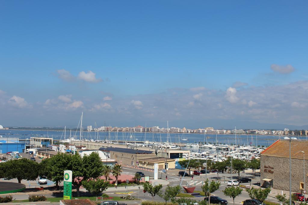 Roc Mar 3 3B - Apartamento Cerca Del Centro Y De La Playa - Terraza Con Vistas Al Mar Y Al Puerto Росес Екстериор снимка